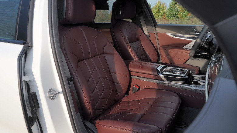 BMW 760i Front seats
