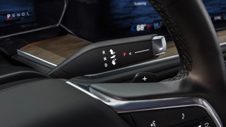 2025 Tahoe column shifter