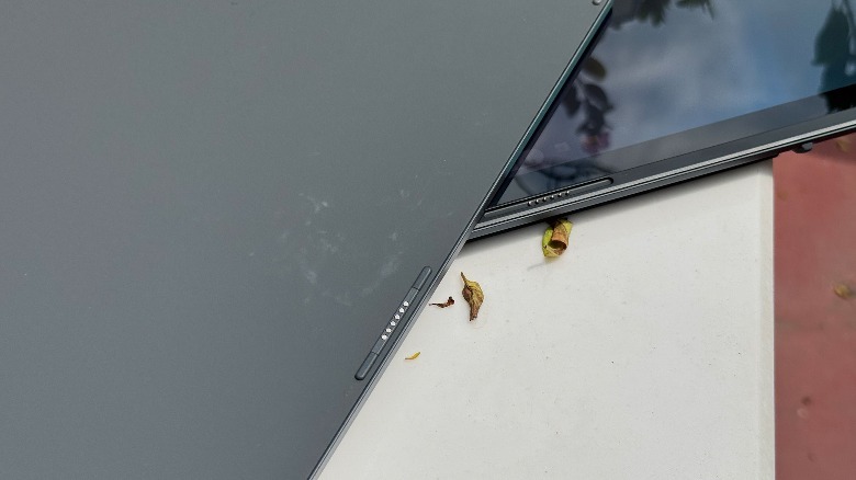 Asus ZenBook Duo (2024)