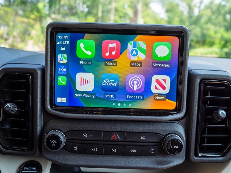 2023 Ford Bronco Sport Heritage Limited Edition touchscreen with Apple CarPlay
