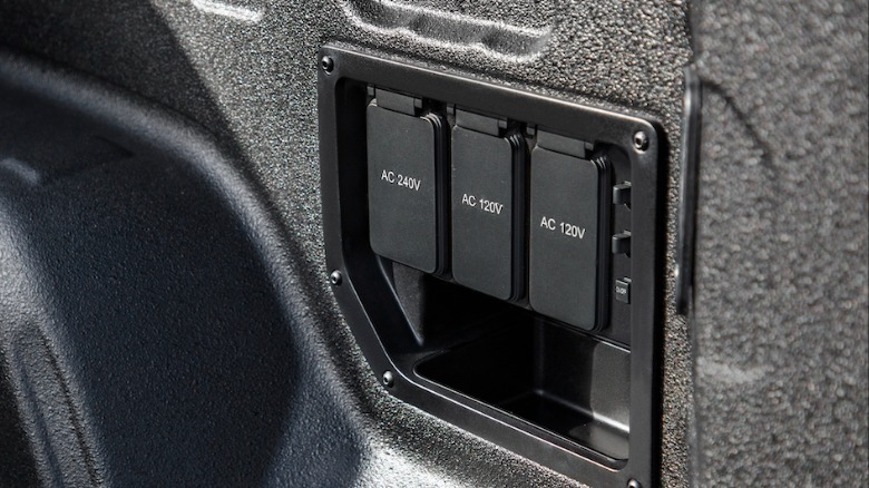 2024 GMC Sierra EV Denali Edition 1