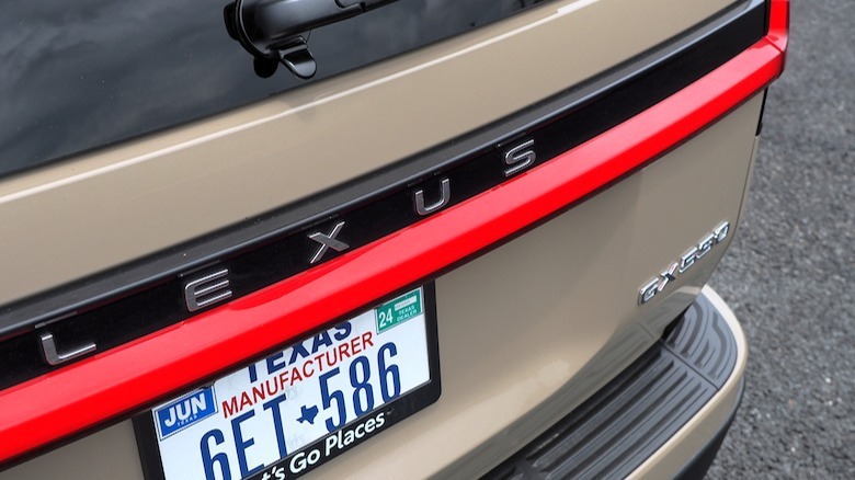 Lexus GX rear detail