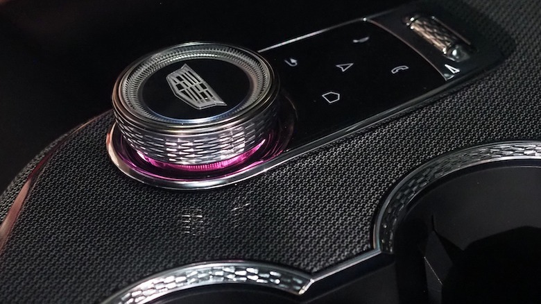 2025 Cadillac Optiq Center console details