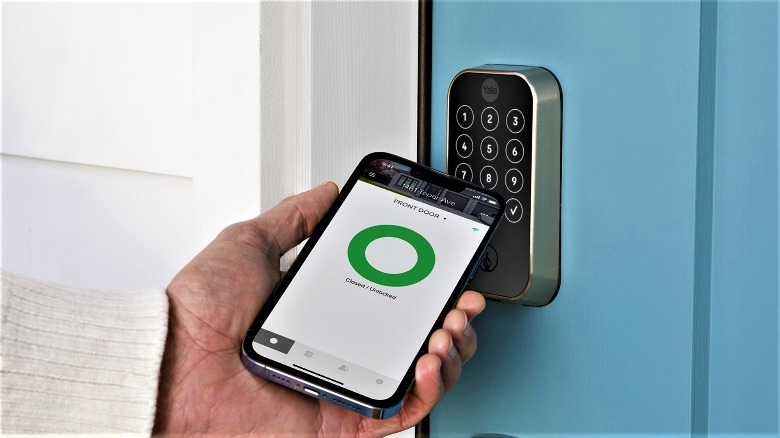 Unlocking Yale Assure Lock 2 with a smartphone