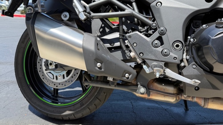 Kawasaki Versys 1100 Exhaust
