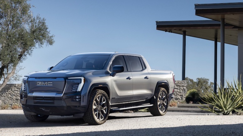 2024 GMC Sierra EV Denali Edition 1