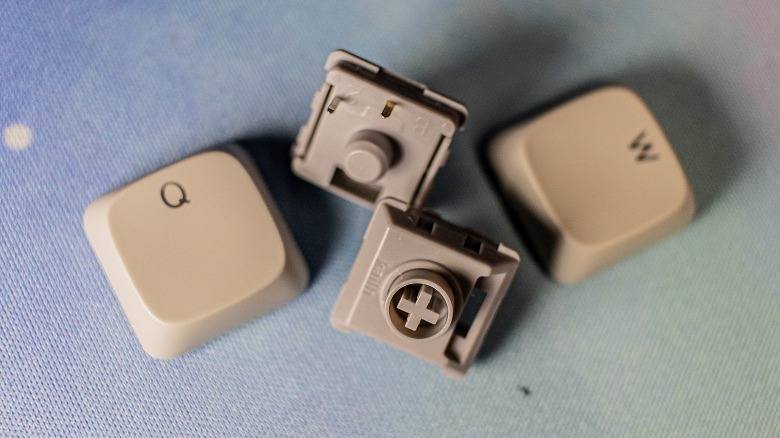 Lofree Flow Lite switches and keycaps