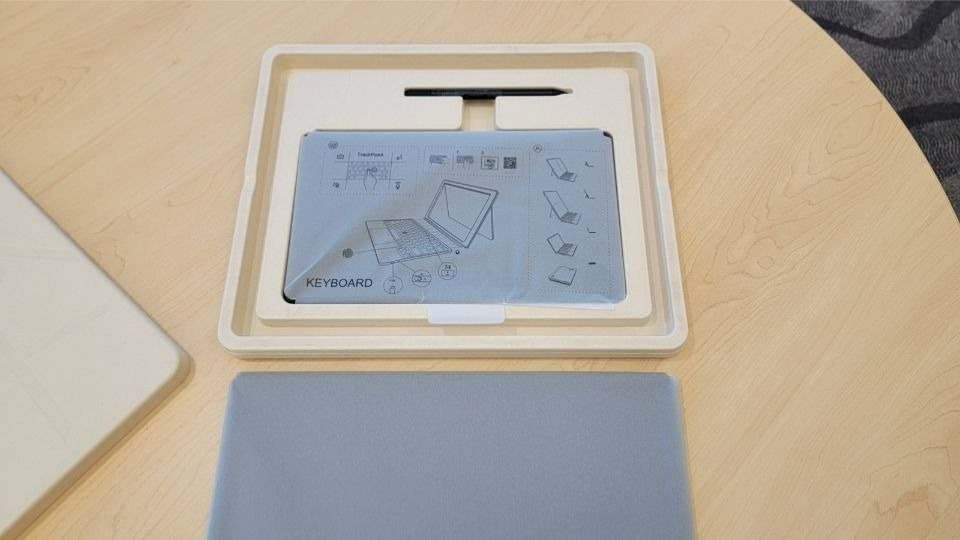 thinkpad x1 fold keyboard in box