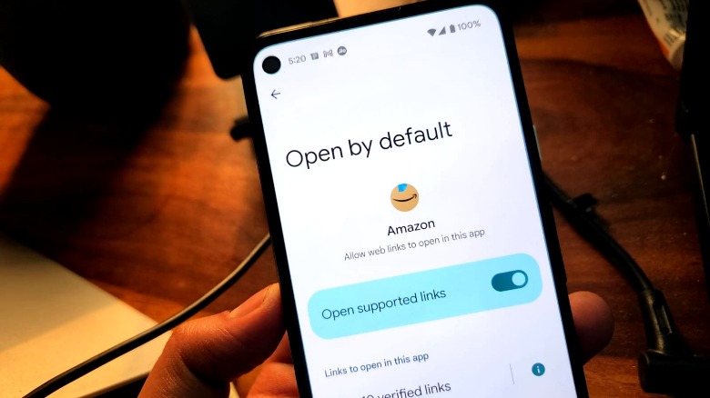 Opening supported links in apps on Android.