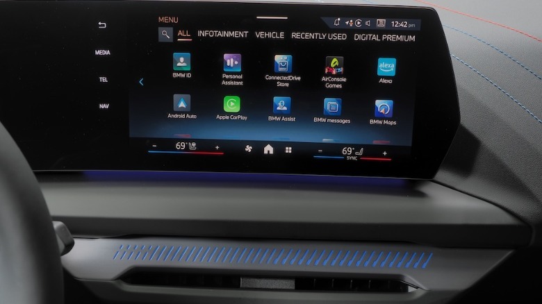 Infotainment touchscreen