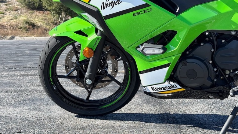 Kawasaki Ninja 500 front wheel