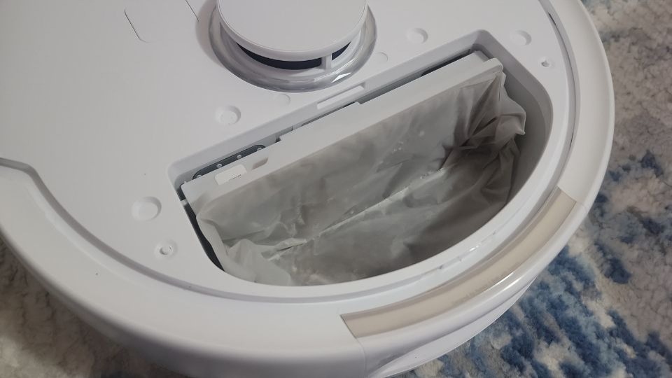 narwal freo x ultra dust bag after one use