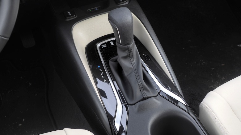 Transmission shifter