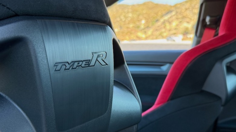 Honda Civic Type R seat logos