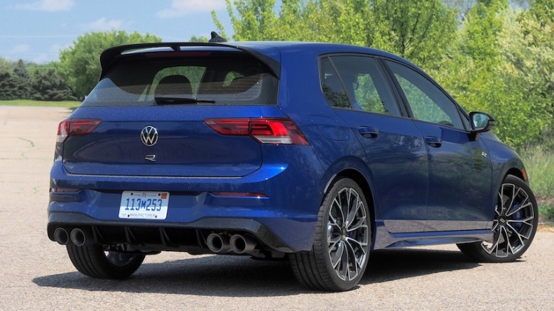 2025 Golf R rear 3/4 view