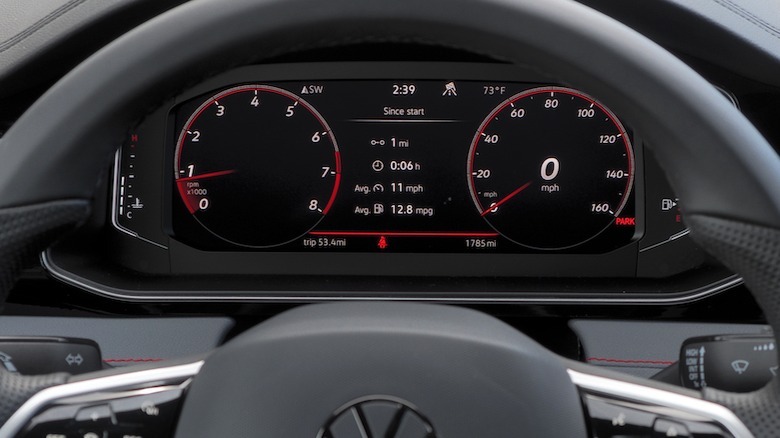 Driver display cluster