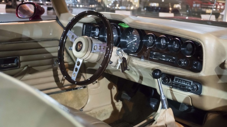 Pontiac concept interior