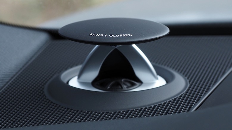 Bang & Olufsen pop-up tweeter