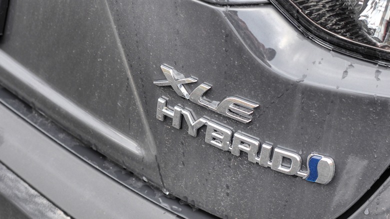 XLE Hybrid badge