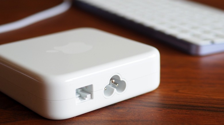 iMac 24 power supply