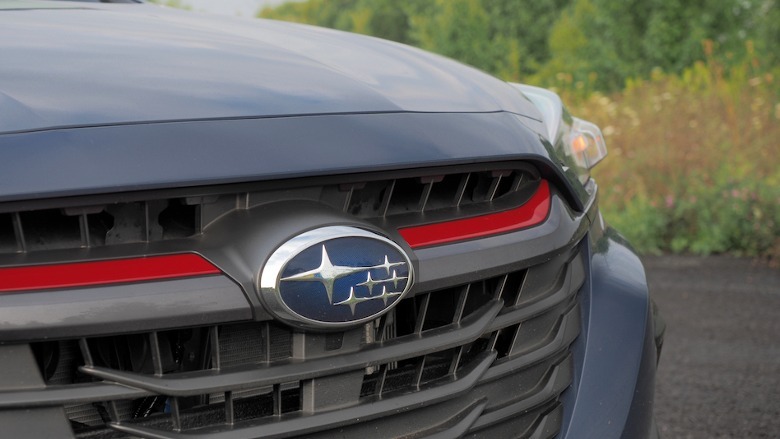 Subaru grille and badge