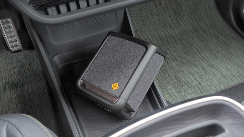 Bluetooth speaker and camp light